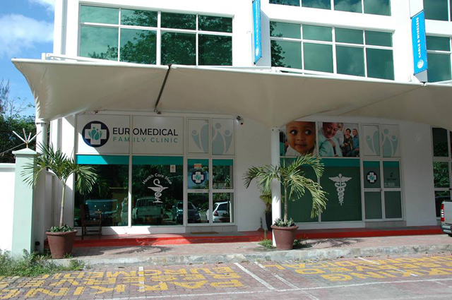 llist of hospitals in Seychelles 