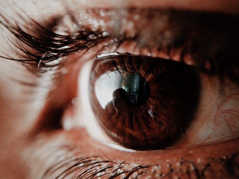 Why Does My Eye Hurt When I Blink? Public Health